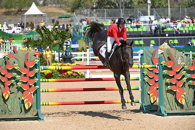 Olympics-RIO-SJ-2ndQual-Rnd1TM-8-16-16-4898-BeezieMadden-CortesC-USA-DDeRosaPhoto