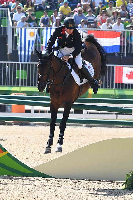 Olympics-SJ-1stQual-8-14-16-3702-NickSkelton-BigStar-GBR-DDeRosaPhoto