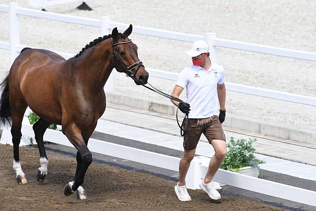 OLY-2020-DRESSAGE-JOG-7-24-21-0742-104-FLORIAN BACHER-FIDERTRAUM-AUT-DDEROSAPHOTO