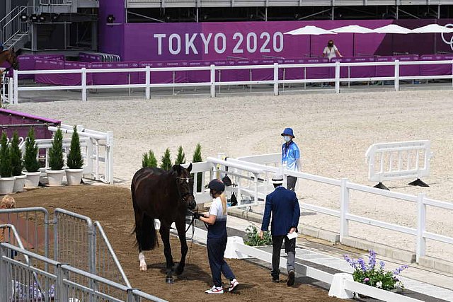 OLY-2020-DRESSAGE-JOG-7-24-21-0952-130-MORGAN BARBANCON-SIR DONNERHALL II OLD-FRA-DDEROSAPHOTO