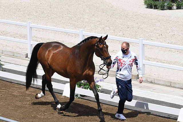 OLY-2020-DRESSAGE-JOG-7-24-21-1007-136-GARETH HUGHES-SINTANO VAN HOF OLYMPIA-GBR-DDEROSAPHOTO