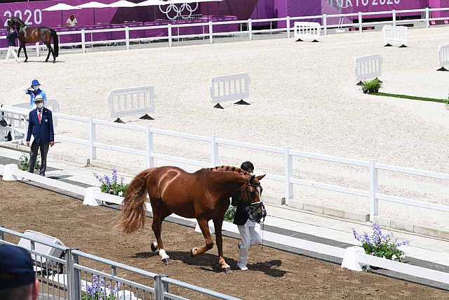 OLY-2020-DRESSAGE-JOG-7-24-21-1110-145-HKAZUKI SADO-LUDWIG DER SONNENKOENIG 2-JPN-DDEROSAPHOTO