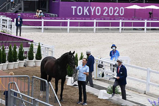 OLY-2020-DRESSAGE-JOG-7-24-21-1360-167-THERESE NILSHAGEN-DANTE WELTINO OLD-SWE-DDE-SWE-DDEROSAPHOTO