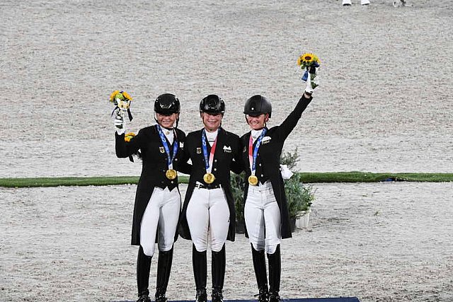OLY-2020-DRESSAGE-GP SPECIAL AWARDS-7-27-21-6930-DDEROSAPHOTO