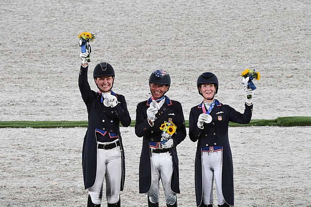 OLY-2020-DRESSAGE-GP SPECIAL AWARDS-7-27-21-6962-DDEROSAPHOTO