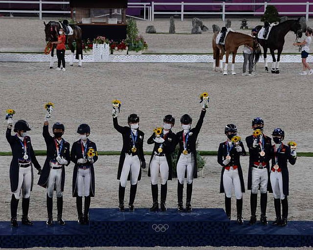 OLY-2020-DRESSAGE-GP SPECIAL AWARDS-7-27-21-4971-DDEROSAPHOTO
