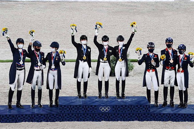 OLY-2020-DRESSAGE-GP SPECIAL AWARDS-7-27-21-4979-DDEROSAPHOTO
