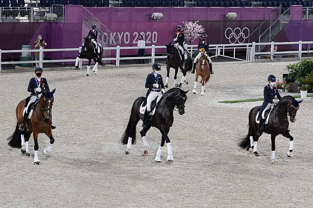 OLY-2020-DRESSAGE-GP SPECIAL AWARDS-7-27-21-5020-DDEROSAPHOTO