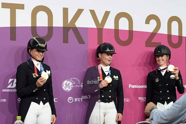 OLY-2020-DRESSAGE-GP SPECIAL AWARDS-7-27-21-5024-DDEROSAPHOTO
