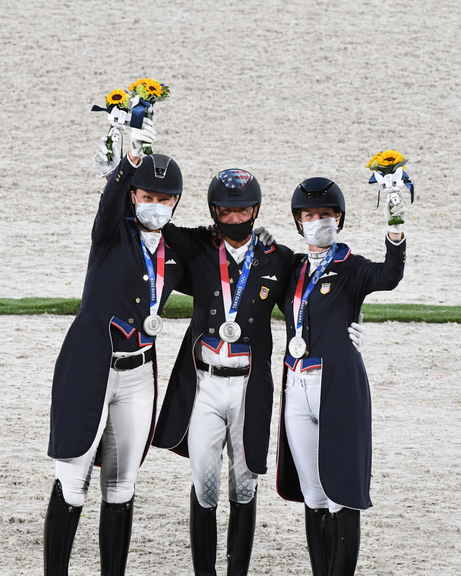 OLY-2020-DRESSAGE-GP SPECIAL AWARDS-7-27-21-7066-DDEROSAPHOTO