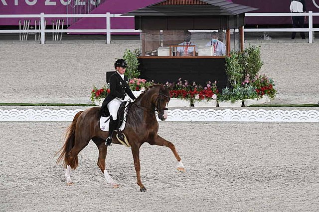 OLY-2020-DRESSAGE-GP FREESTYLE-7-28-21-9162-140-ISABELL WERTH-BELLA ROSE 2-GER-DDEROSAPHOTO