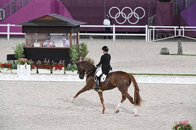 OLY-2020-DRESSAGE-GP FREESTYLE-7-28-21-9166-140-ISABELL WERTH-BELLA ROSE 2-GER-DDEROSAPHOTO