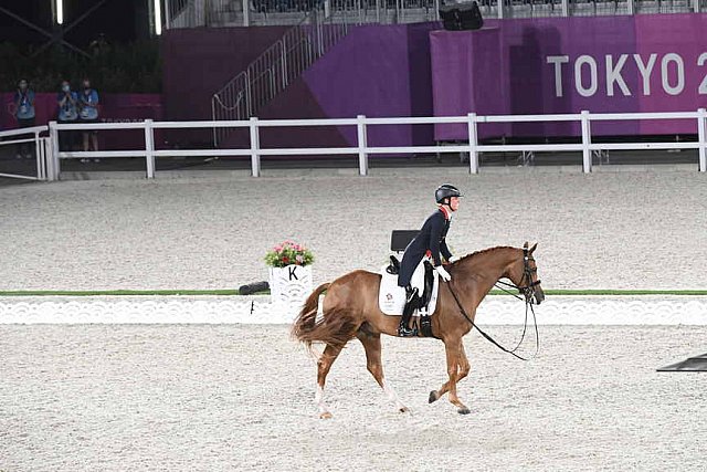 OLY-2020-DRESSAGE-GP FREESTYLE-7-28-21-9240-133-CHARLOTTE DUJARDIN-GIO-GBR-DDEROSAPHOTO