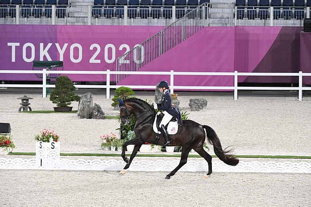 OLY-2020-DRESSAGE-GP FREESTYLE-7-28-21-8279-173-SABINE SCHUT-KERY-SANCEO-USA-DDEROSAPHOTO