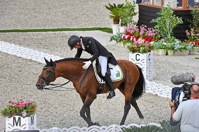 OLY-2020-DRESSAGE-GP DAY1-7-24-21-1763-112-JOAO VICTOR MARCARI OLIVA-ESCORAL-BRA-DDEROSAPHOTO