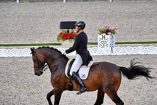 OLY-2020-DRESSAGE-GP DAY1-7-24-21-2182-147-SEAN KIM DONG-BELSTAFF-KOR -DDEROSAPHOTO