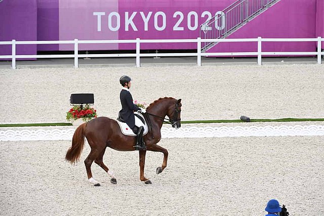 OLY-2020-DRESSAGE-GP DAY1-7-24-21-2504-145-KASUKI SADO-LUDWIG DER SONNENKOENIG 2-JPN -DDEROSAPHOTO