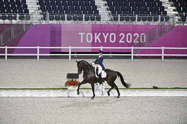 OLY-2020-DRESSAGE-GP DAY1-7-24-21-5350-168-ANTONIA RAMEL-BROTHER DE JEU-SWE-DDEROSAPHOTO