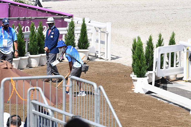 OLY-2020-DRESSAGE-JOG-7-24-21-0735-DDEROSAPHOTO