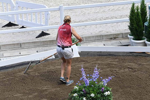 OLY-2020-DRESSAGE-JOG-7-24-21-0791-DDEROSAPHOTO