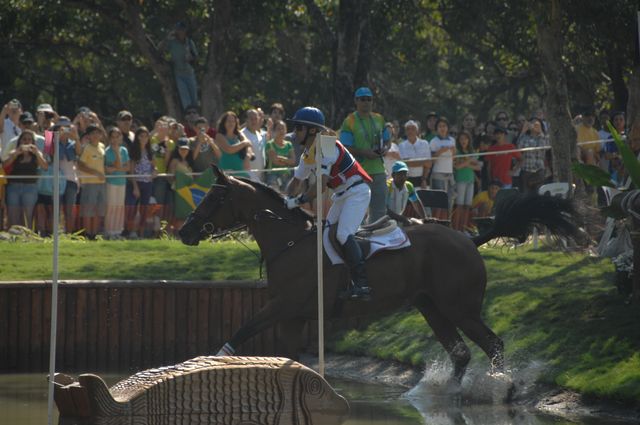 144-DarrenChiacchia-BetterIDoIt-PanAmRio-7-20-07-DeRosaPhoto.jpg
