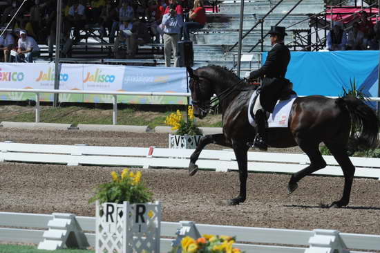 PanAmGames-MX-10-17-11-8379-CesarParra-Grandioso-USA-DDeRosaPhoto.JPG