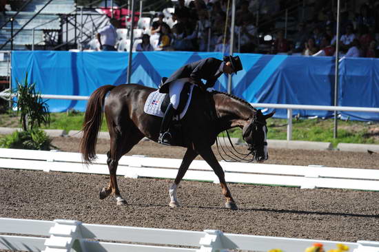 PanAmGames-MX-10-16-11-6165-IvonneLososDeMuniz-DondoloMarismas-DOM-DDeRosaPhoto.JPG