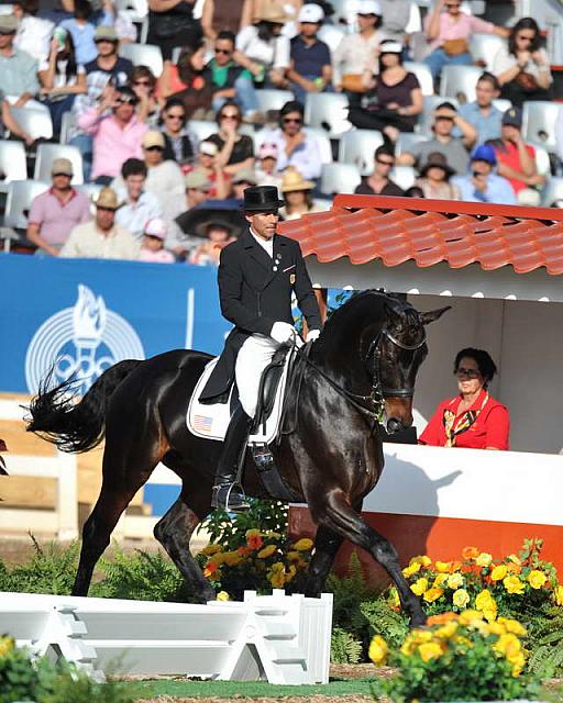 PanAmGames-MX-10-19-11-7562-DRE-IND-SteffenPeters-WeltinosMagic-USA-DDeRosaPhoto.JPG