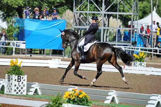 PanAmGames-MX-10-16-11-3767-MarisaFesterling-BigTyme-DDeRosaPhoto.JPG