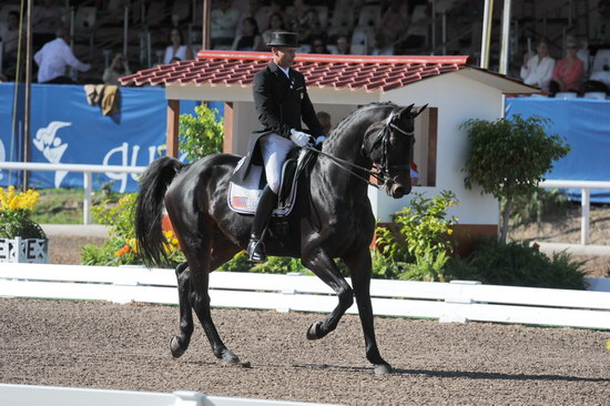 PanAmGames-MX-10-16-11-5862-SteffenPeters-WeltonsMagic-DDeRosaPhoto.JPG
