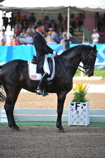 PanAmGames-MX-10-19-11-7606-DRE-IND-SteffenPeters-WeltinosMagic-USA-DDeRosaPhoto.JPG