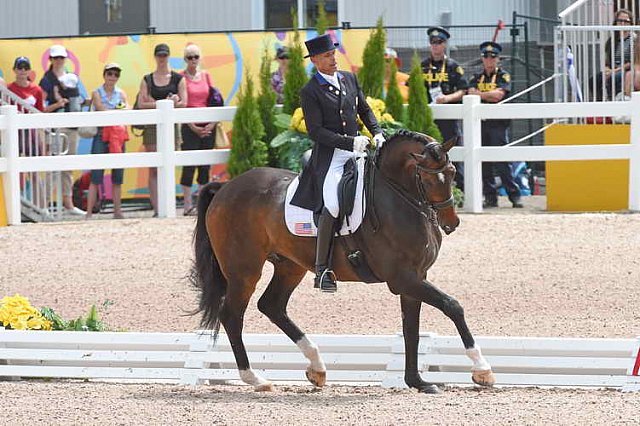 PAG-DressageIndividual-7-14-15-3741-SteffenPeters-Legolas92-USA-DDeRosaPhoto