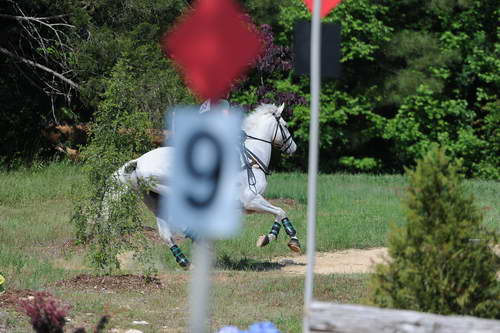 So8ths-5-5-12-XCDay-2535-KaylinMedlin-Watch-Me-Now-DDeRosaPhoto