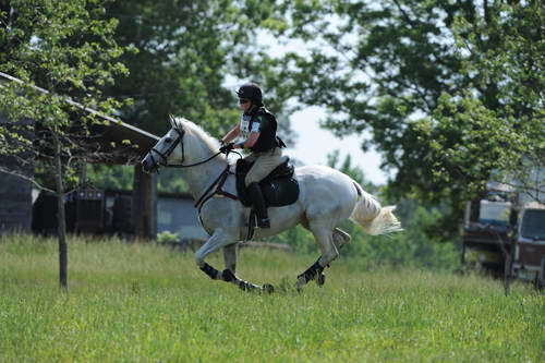 So8ths-5-5-12-XCDay-2549-KaylinMedlin-Watch-Me-Now-DDeRosaPhoto