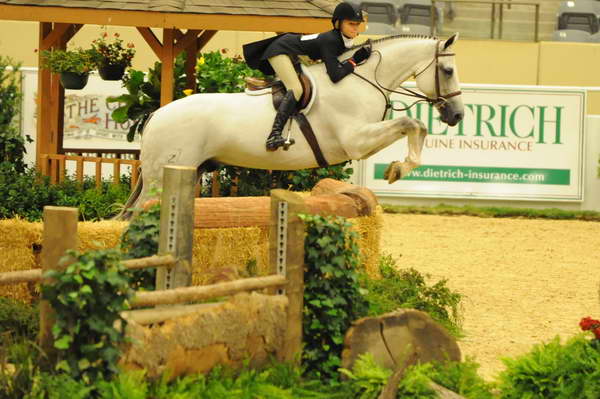 LillieKeenan-USHJA-Derby-8-20-10-DER_7743-QRnd1-CCoastZ--DDeRosaPhoto.JPG