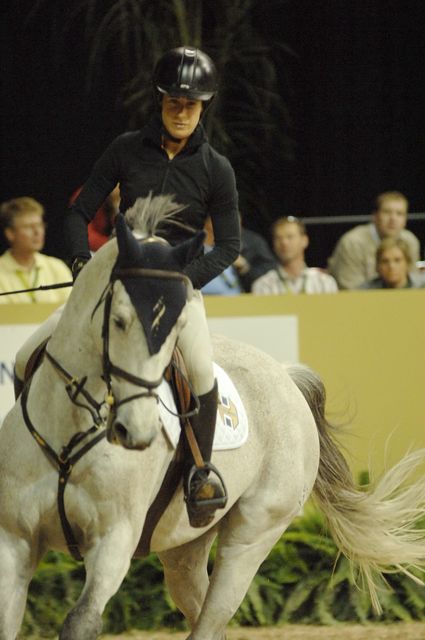 096-KateLevy-VentDuNord-WC-4-18-07-DeRosaPhoto