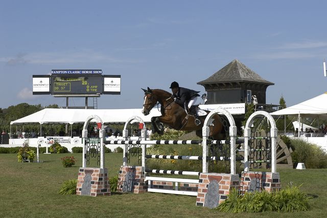160-Charmed-PeterPletcher-HC-9-3-04-VernO_Neills.JPG