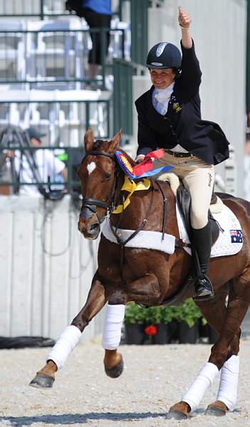 Rolex-4-26-09-1097-HeadleyBritannia-LucindaFredericks-AUS-DDeRosaPhoto.jpg
