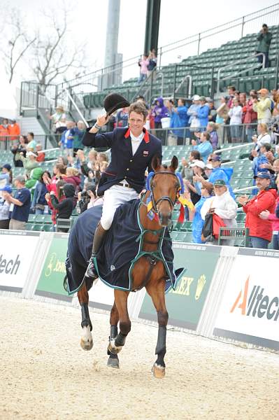 Rolex-4-25-10-3707-Awards-WilliamFoxPitt-CoolMountain-DDeRosaPhoto.jpg