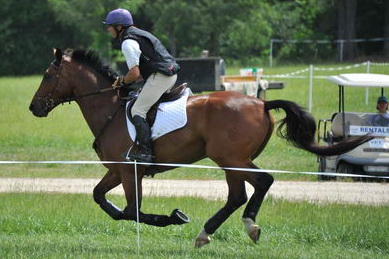 So8ths-5-4-12-Clinic-2436-TremaineCooper-Arnold-DDeRosaPhoto