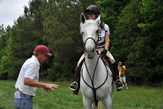 So8ths-5-4-12-Clinic-2611-ElizabethGoldstein-DaddysHatTrick-DDeRosaPhoto