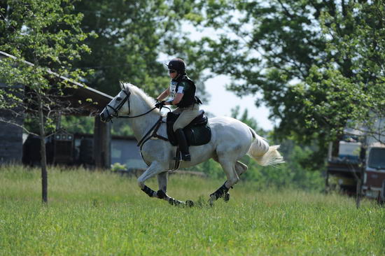 So8ths-5-5-12-XCDay-2549-KaylinMedlin-Watch-Me-Now-DDeRosaPhoto