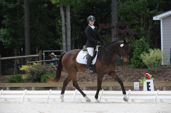 So8ths-5-4-12-Dressage-1299-SydneyParks-RunninAMuck-DDeRosaPhoto