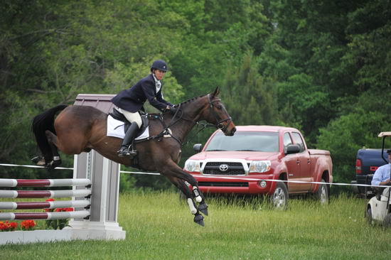 So8ths-5-6-12-SJDay-4582-LindsayStaianoWilliams-TriumphII-DDeRosaPhoto
