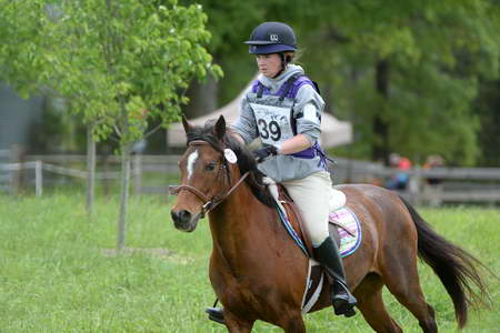 So8ths-5-4-13-XC-6907-SaraMiles-Misty'sRainDrop-DDeRosaPhoto