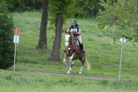 So8ths-5-4-13-XC-6381-BrianaTimmerman-ASplashofHenry-DDeRosaPhoto