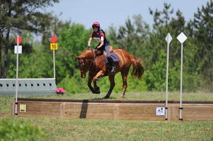 So8ths-4-30-11-4609-AnneLane-Maunder-PennyLane-DDeRosaPhoto.JPG