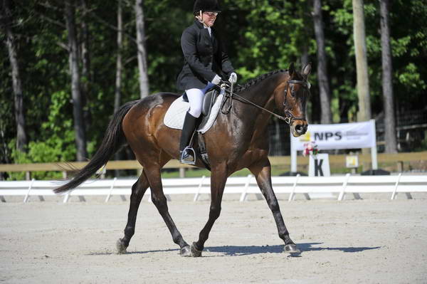 So8ths-4-29-11-DR-2075-JeannetteFord-EmilyBug-DDeRosaPhoto.JPG