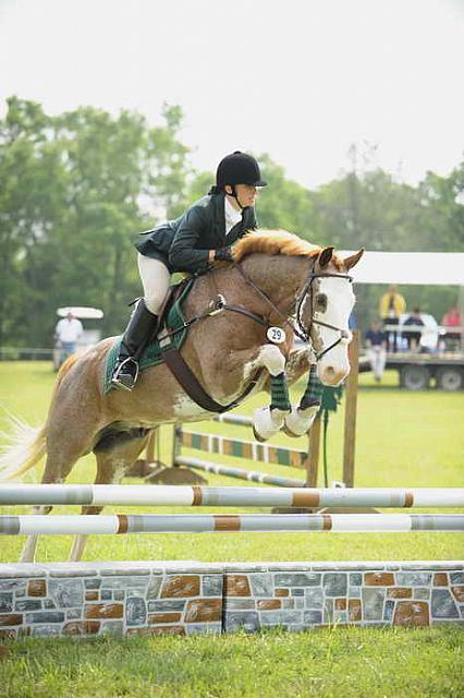 So8ths-5-1-11-6153-BrianaTimmerman-ASplashofHenry-DDeRosaPhoto.JPG