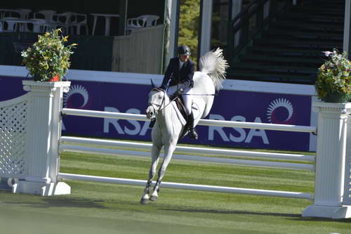 Spruce-Meadows-9-4-13-5658-JillBlunt-Udam-USA-DDeRosaPhoto